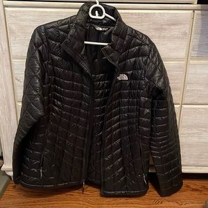 Black thin bubble coat